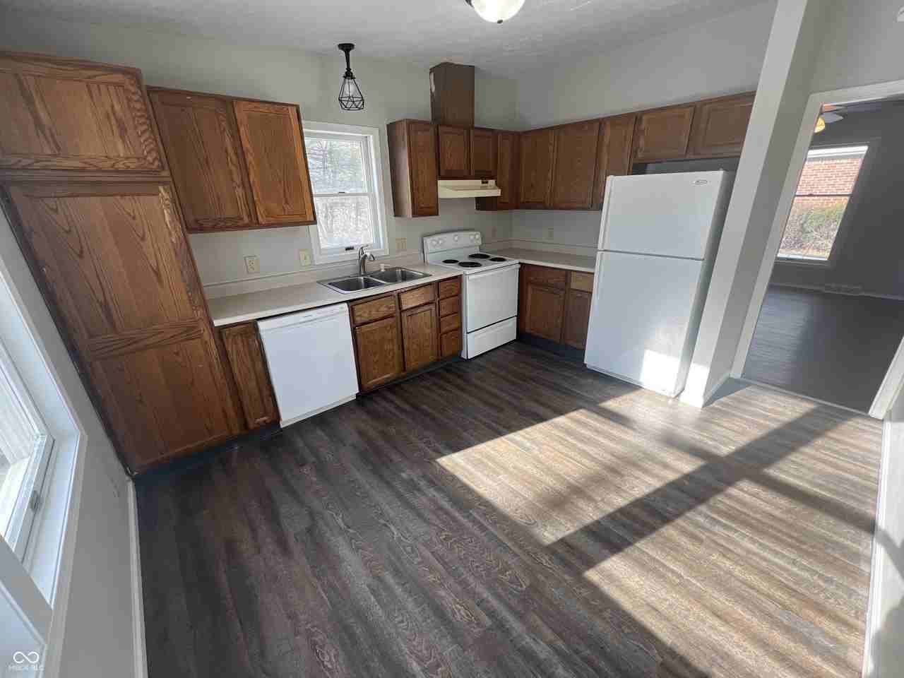 1807 Riley Rd - Photo 5 of 13