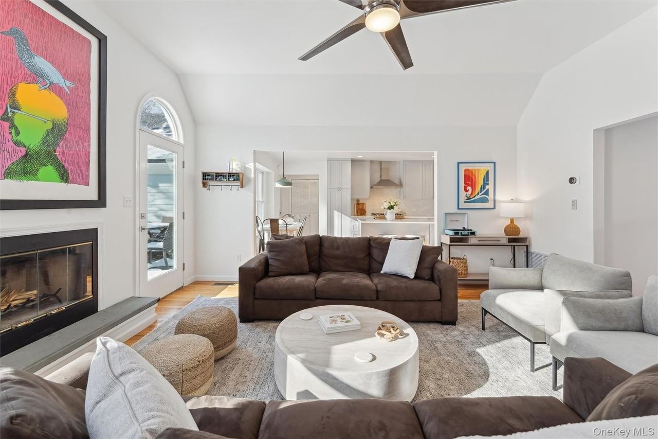 14 Hildreth Rd - Photo 4 of 29