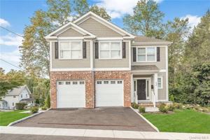 featured image of 233 Lincoln Ave E Unit B #B