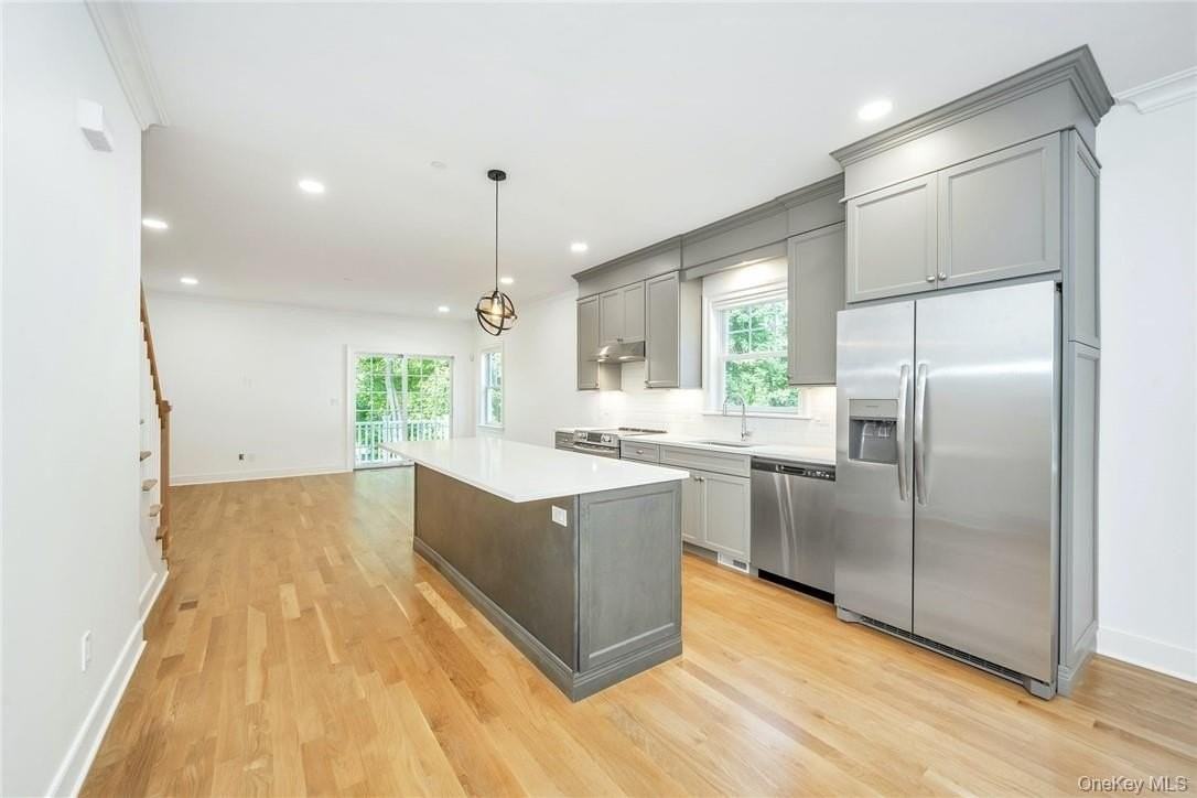 233 Lincoln Ave E Unit B #B - Photo 5 of 36