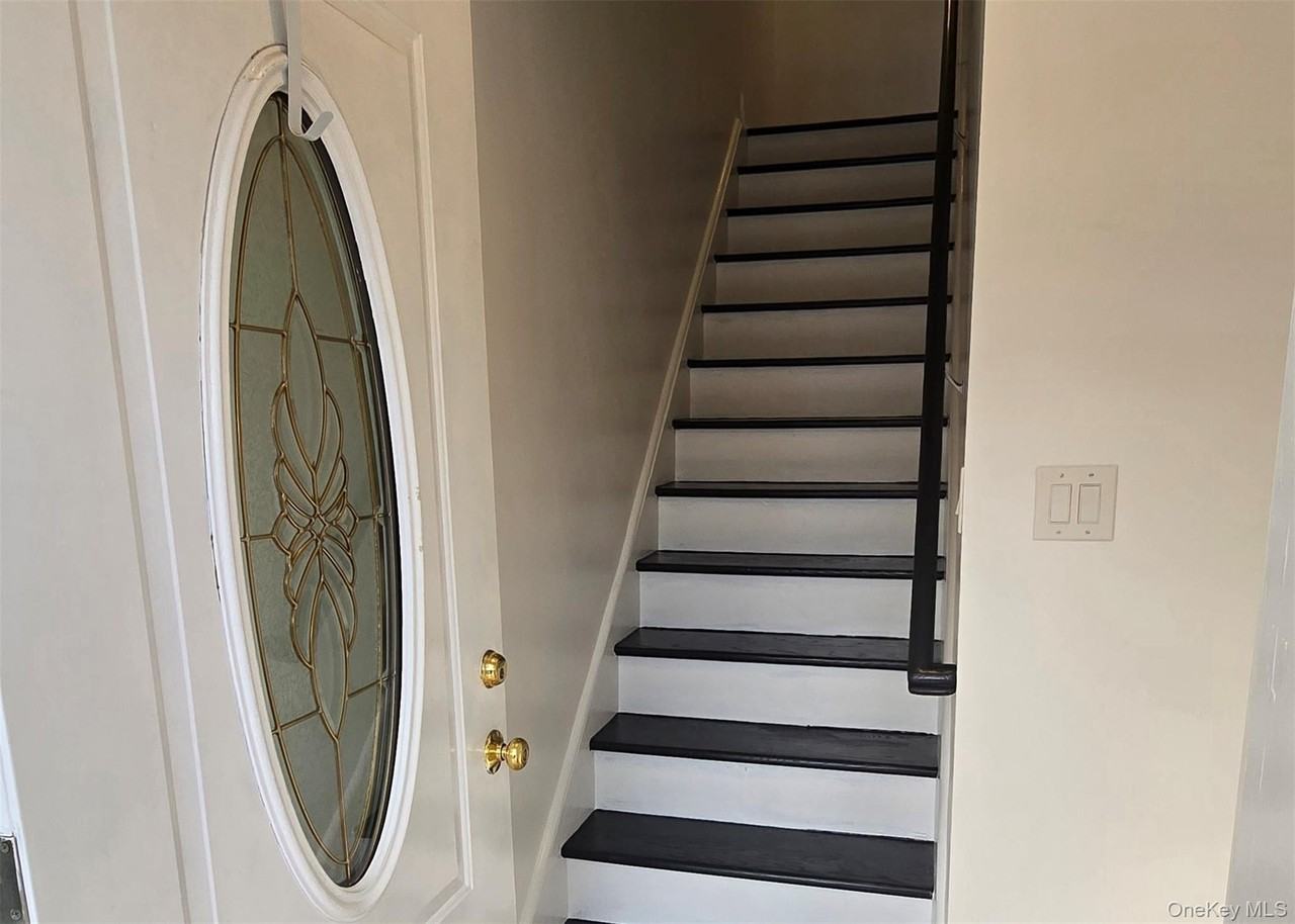 7411 85th Dr 2nd Fl #2ndFL - Photo 2 of 25