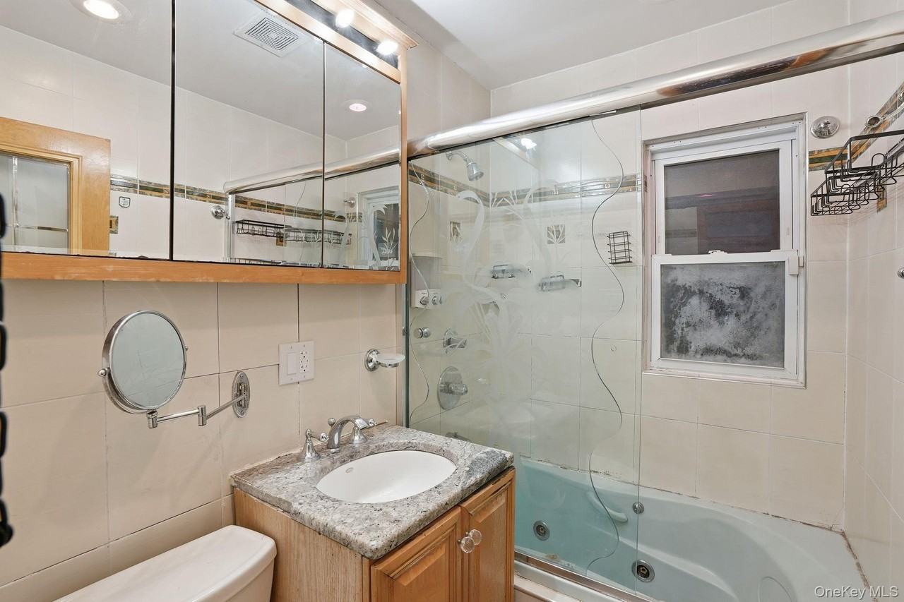 8201 251st St Unit 2 #2 - Photo 4 of 4