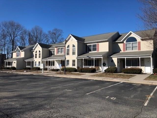 124 Sylvan Ave - Photo 2 of 9