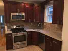 featured image of 671 E 8th St #1A