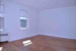 featured image of 3 Portina Rd Unit 3 #3