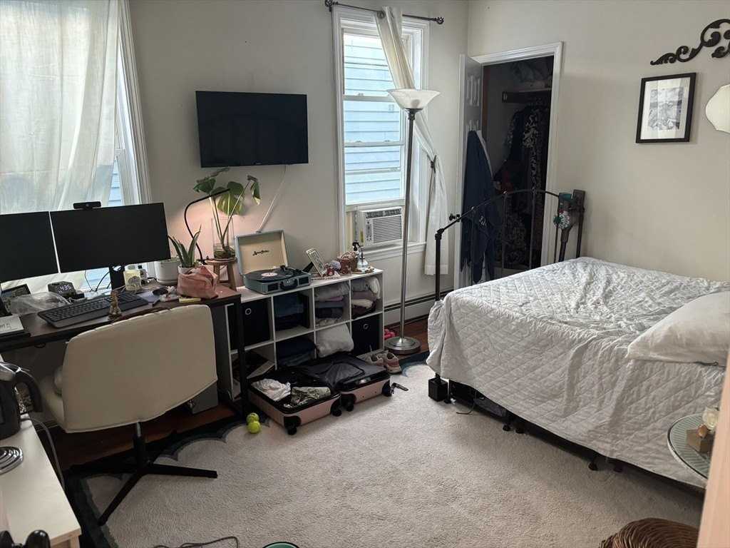 825 E 2nd St Apt 3 #3 - Photo 2 of 9