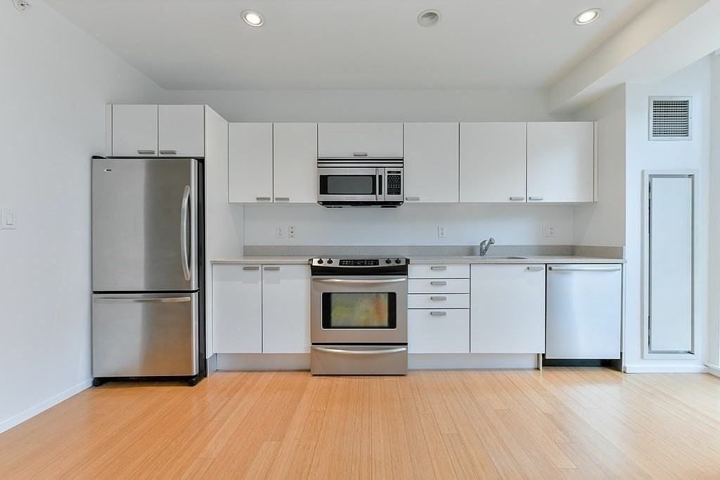 2 Earhart St Unit 314 #314 - Photo 5 of 14