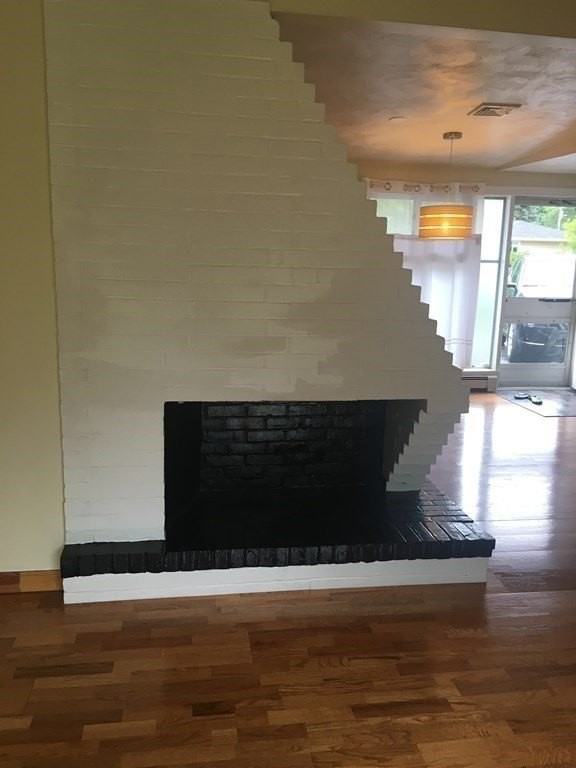 160 Richard Rd - Photo 5 of 25