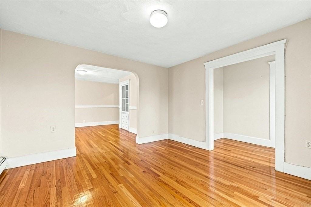 27 W Wyoming Ave Apt 3 #3 - Photo 5 of 14