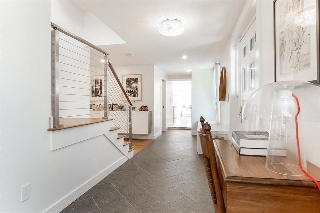 24 Evergreen Ave - Photo 6 of 41