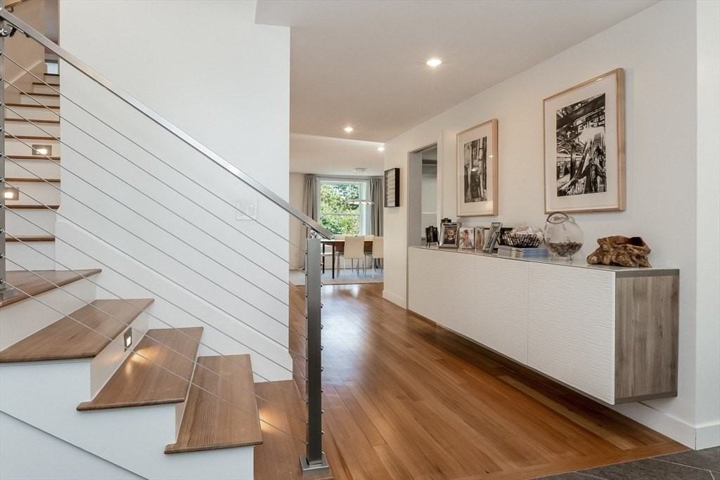 24 Evergreen Ave - Photo 7 of 41