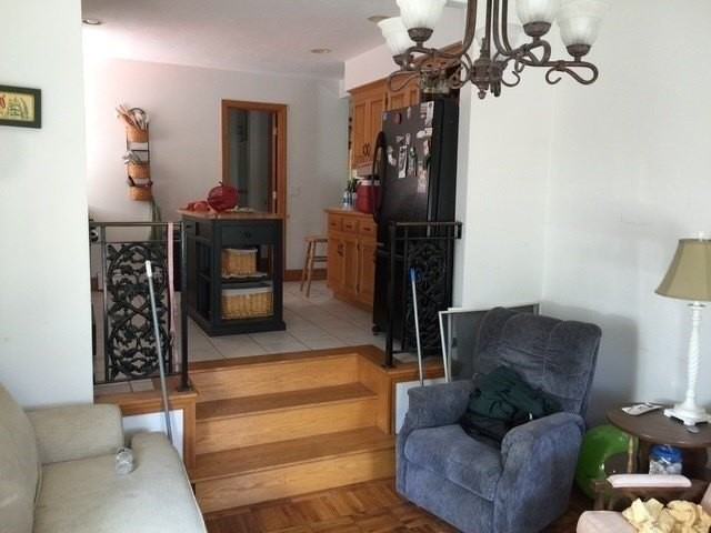 9 Beach St - Photo 5 of 10