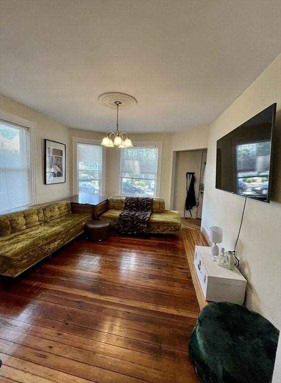 178 Robbins St Unit 178 #178 - Photo 5 of 24