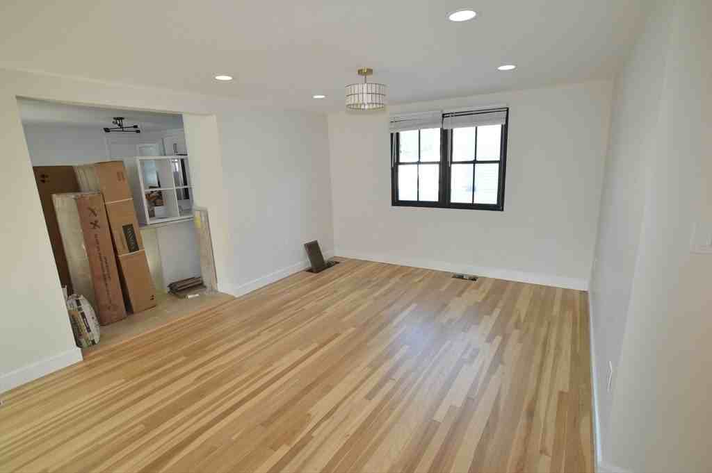 112 Lynde St Unit 1 #1 - Photo 5 of 13