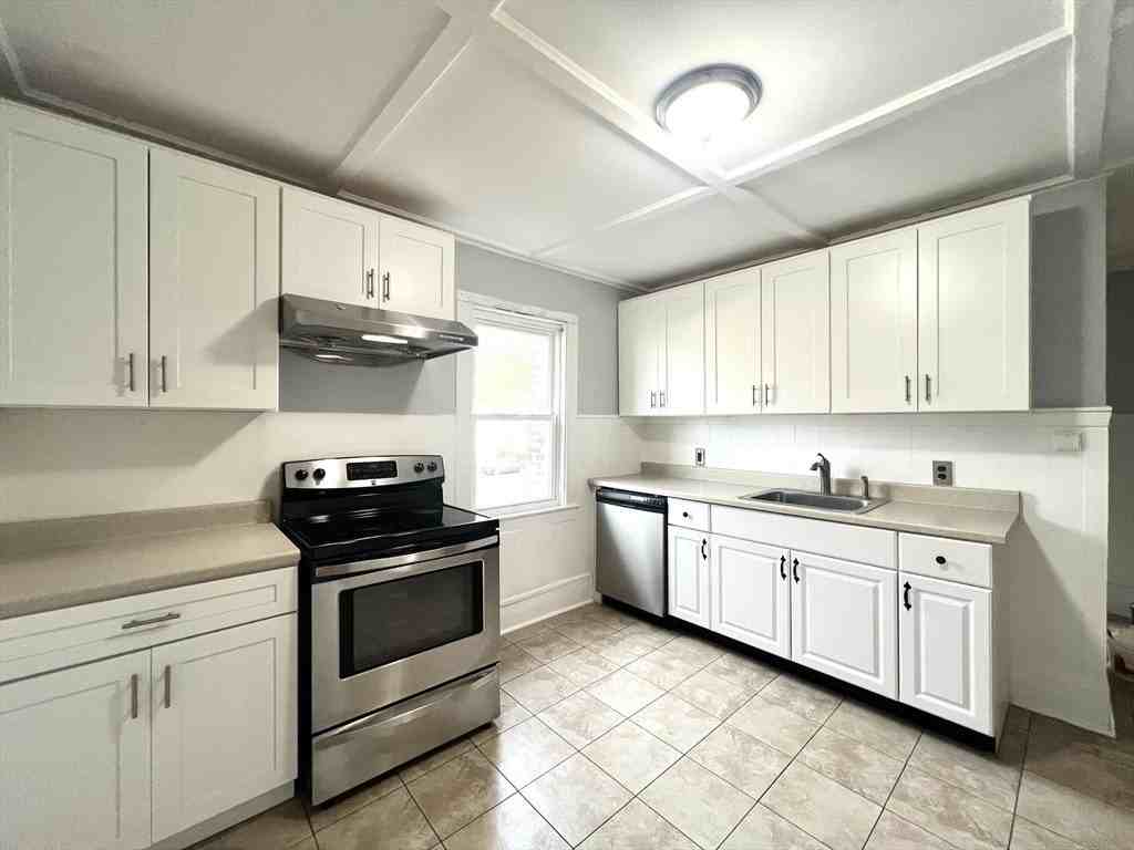 79 Franklin St Unit 2 #2 - Photo 7 of 16