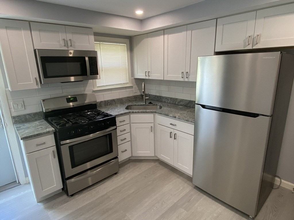 8 Regina Rd Unit A #A - Photo 2 of 16