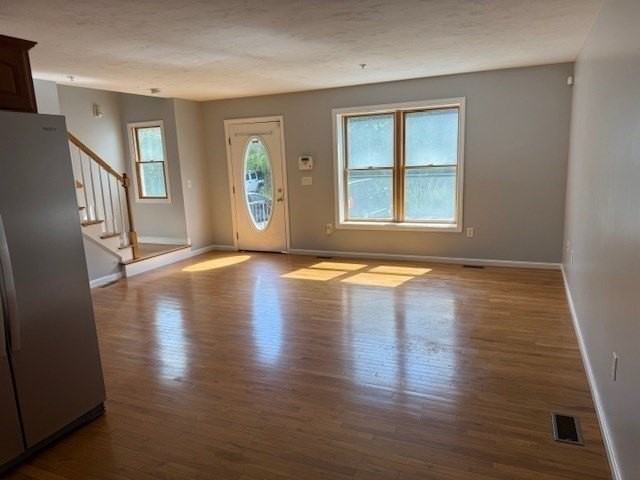 955 Pleasant St Unit 3 #3 - Photo 4 of 27