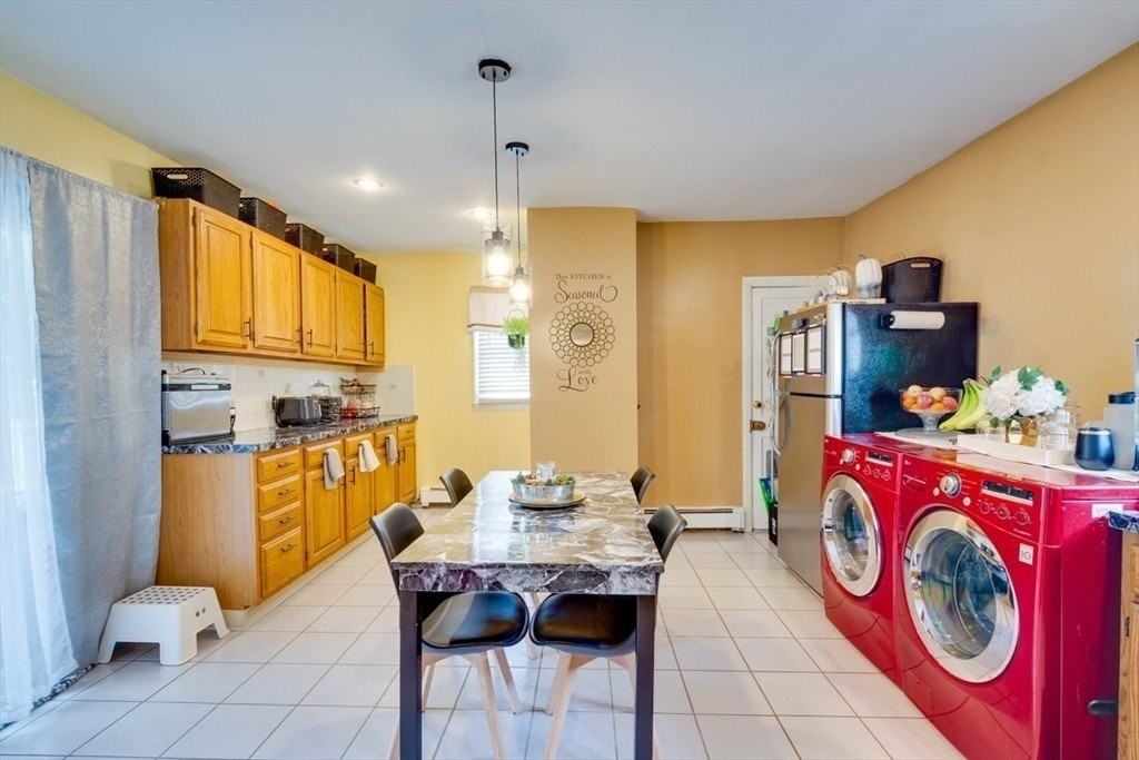 15 Grant St Apt 2 #2 - Photo 3 of 18