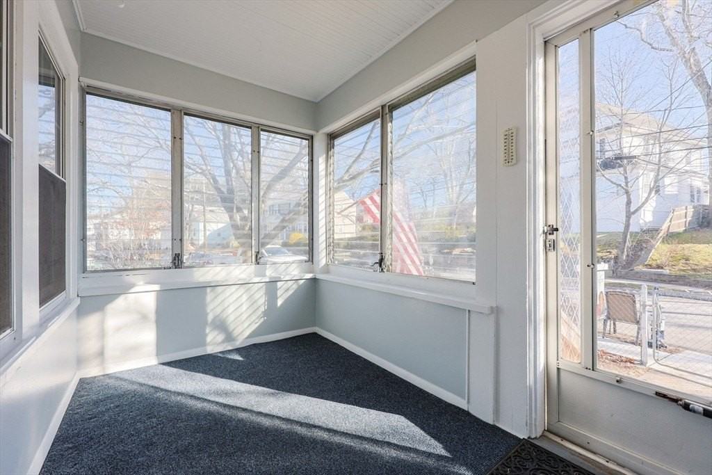 55 Glenellen Rd - Photo 7 of 41