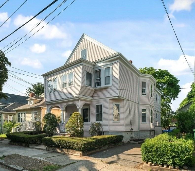 44 Greenleaf Ave Unit 1 #1 - Photo 2 of 18