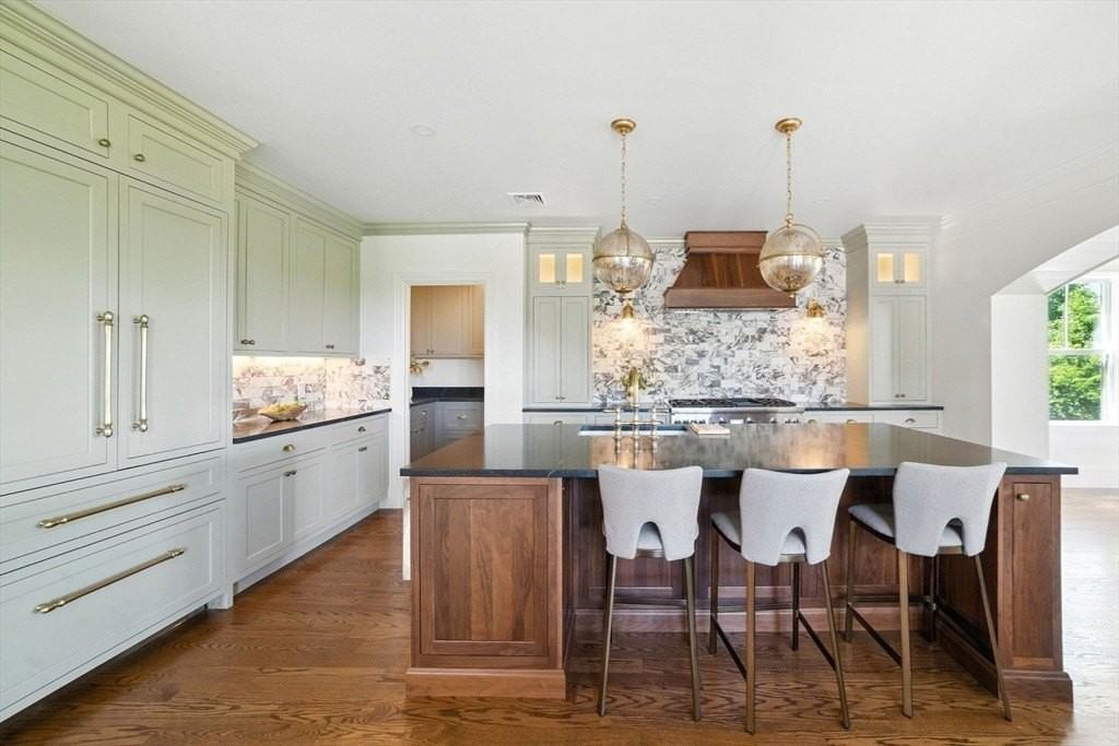 197 Winchester St Unit 197 #197 - Photo 6 of 30