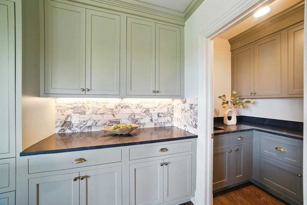 197 Winchester St Unit 197 #197 - Photo 7 of 30