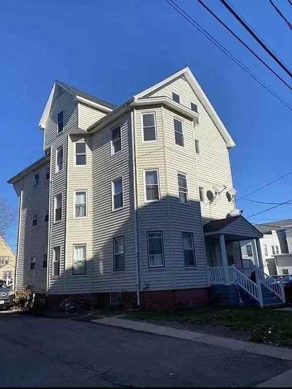 11 High St Unit 3 #3 - Photo 5 of 5