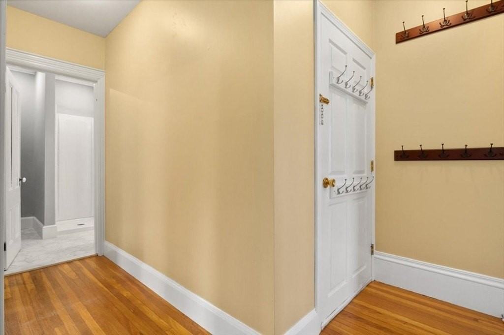 33 Dunbar St Unit 33 #33 - Photo 5 of 42