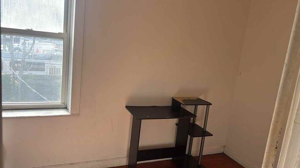 1905 Beacon St Apt 2f #2F - Photo 3 of 16