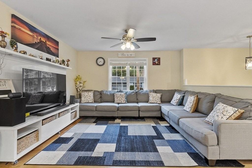 2 Worden Rd - Photo 3 of 29