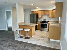 featured image of 51 Walnut St Apt 2 #2