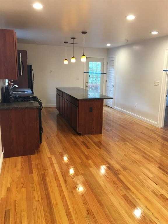 14A Iroquois St Apt 2 #2 - Photo 3 of 18