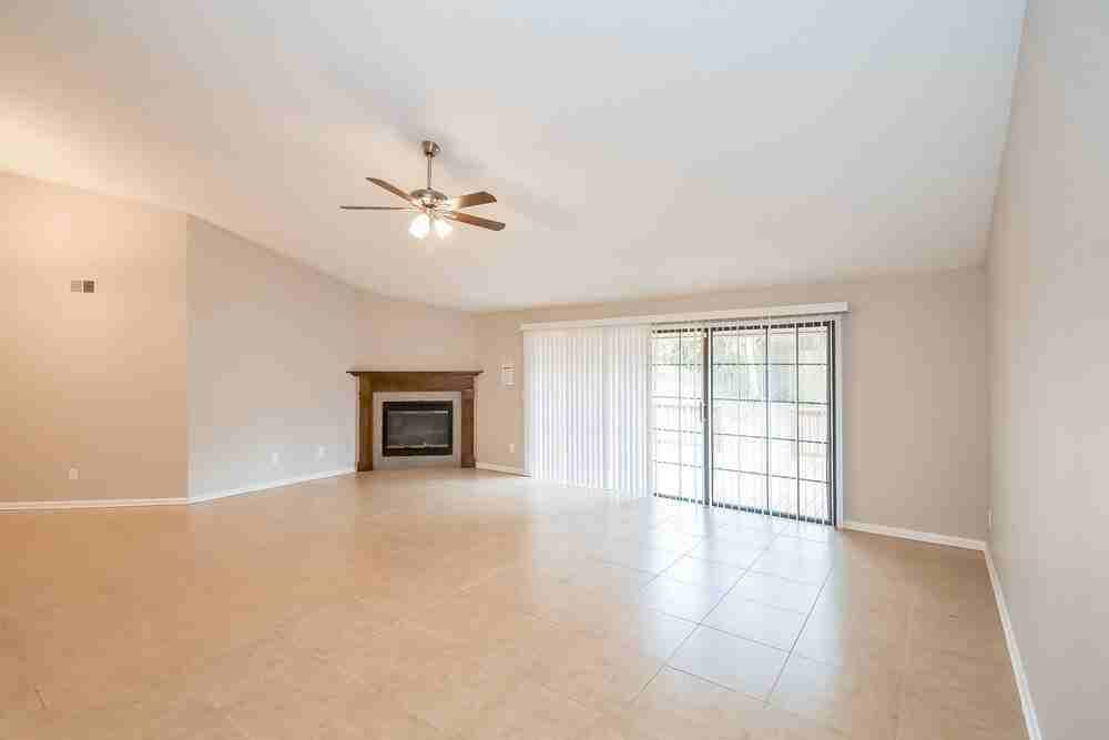 11284 Southbury Pl - Photo 3 of 16