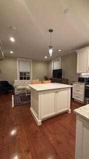 10 Lynde St Apt 5-12 #5 - Photo 3 of 11
