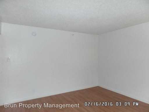 438 E. Red Bud Rd. - Photo 3 of 36