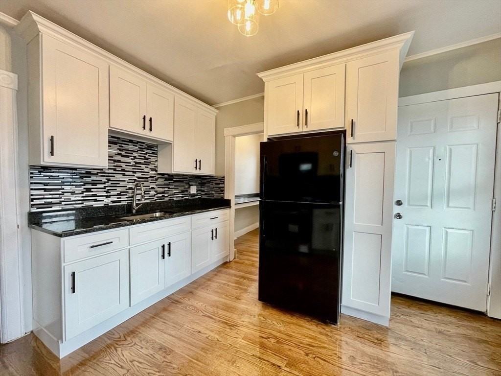 119 Revere St Apt 3 #3 - Photo 4 of 16