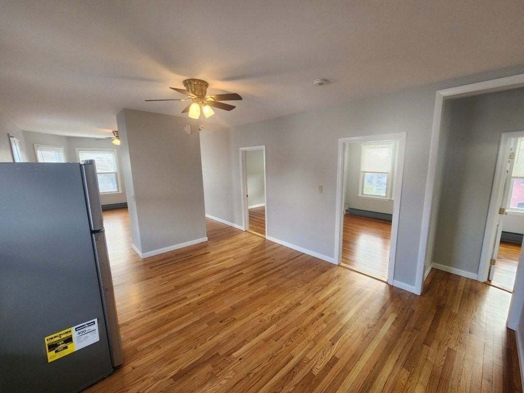 447 Ash St Apt 3 #3 - Photo 4 of 11