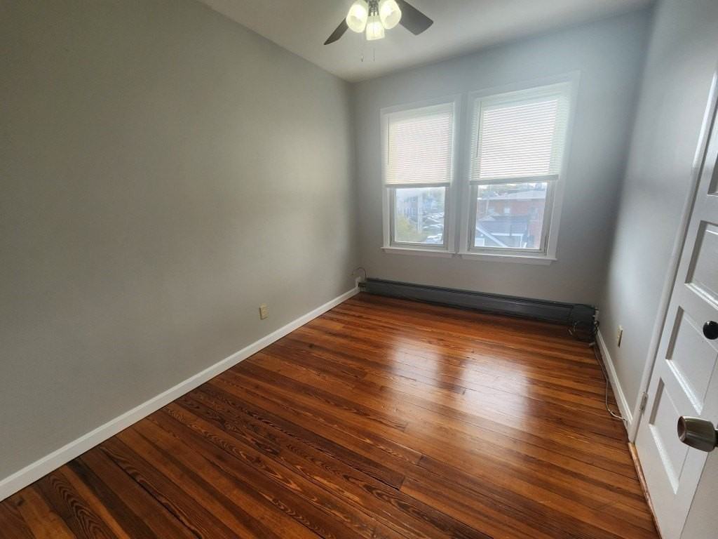 447 Ash St Apt 3 #3 - Photo 6 of 11