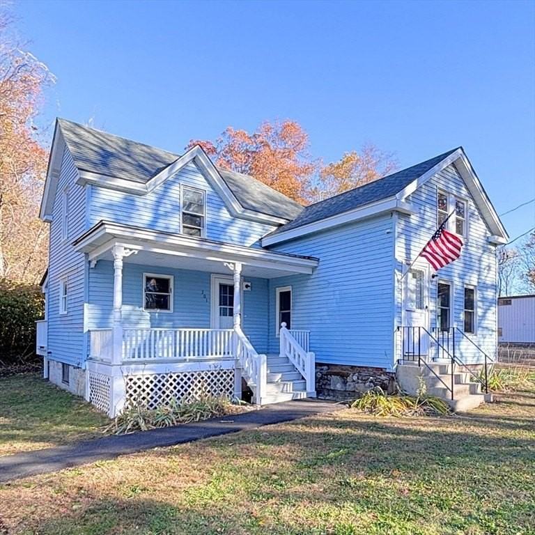 301 Central St - Photo 2 of 33