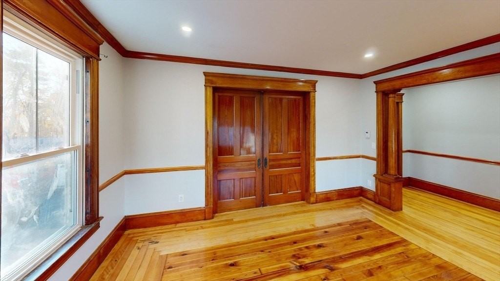 168 Oak St Apt 1 #1 - Photo 3 of 23