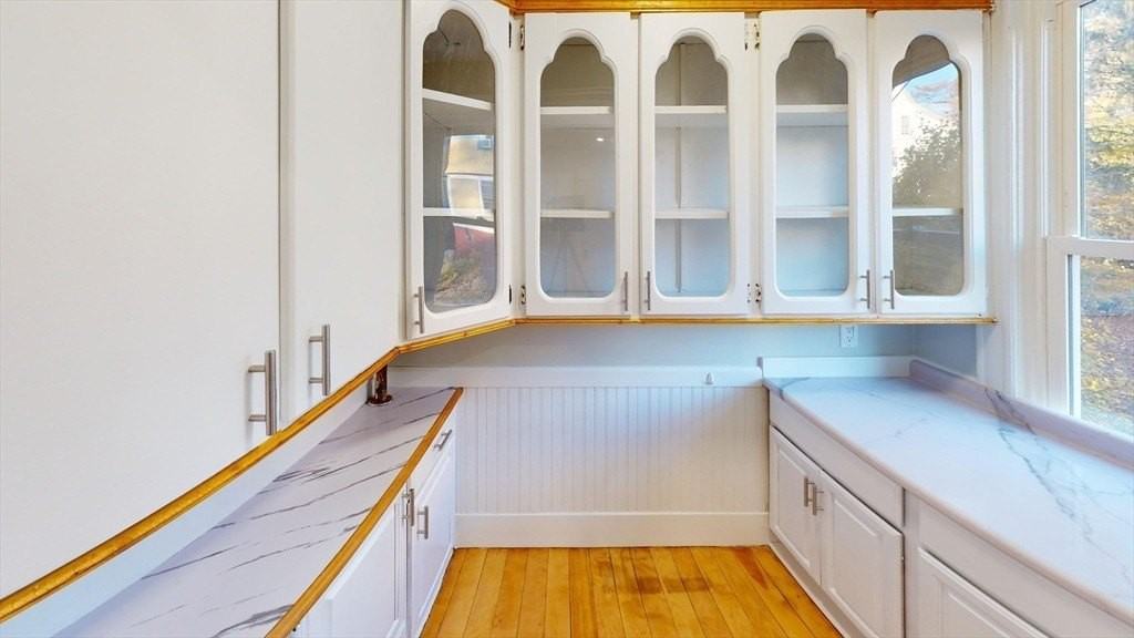 168 Oak St Apt 1 #1 - Photo 6 of 23