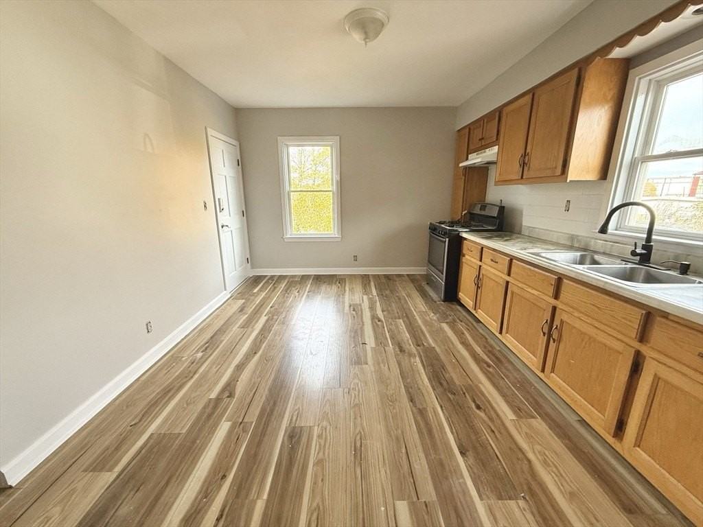 13 Brooks Ave Unit 2 #2 - Photo 6 of 15