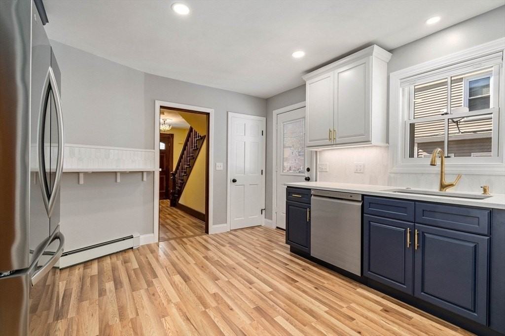 16 Devens St #0 - Photo 7 of 37