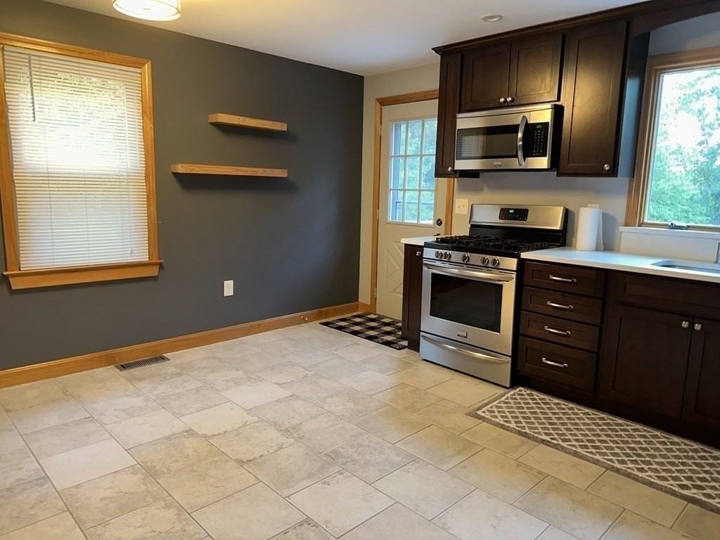 101 Minechoag Hts Unit 101 #101 - Photo 4 of 20