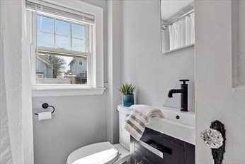 27 Fuller Rd Unit Sf #SF - Photo 5 of 12