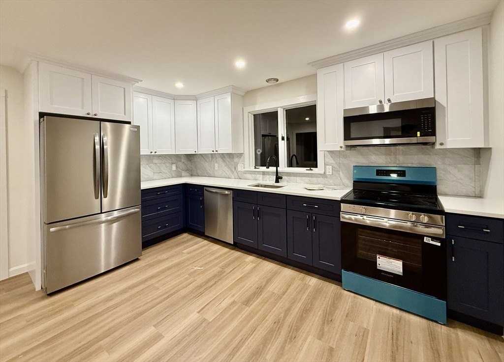 225 Pleasant St Unit 1 #1 - Photo 4 of 10