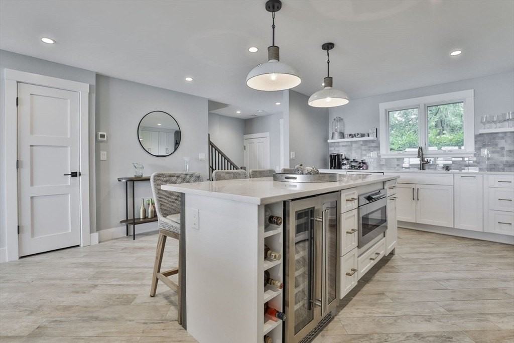 45 Raymond St Apt 7 #7 - Photo 3 of 40