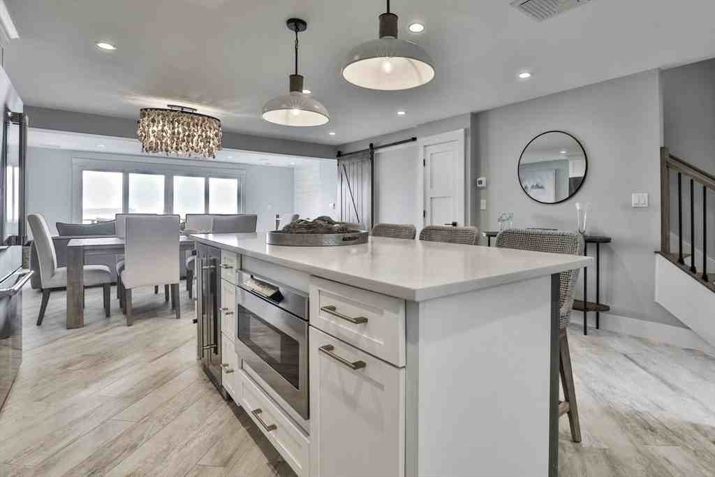 45 Raymond St Apt 7 #7 - Photo 5 of 40