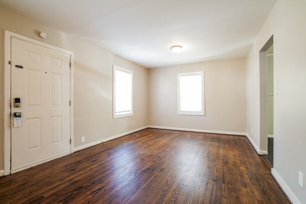 1340 5th Pl Nw - Photo 5 of 16