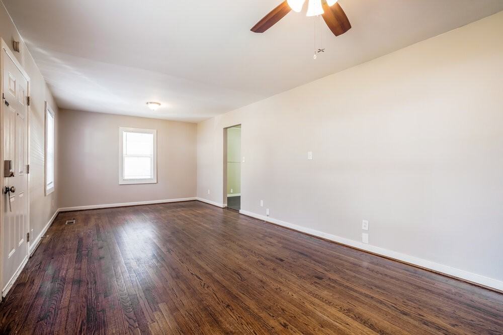 1340 5th Pl Nw - Photo 6 of 16